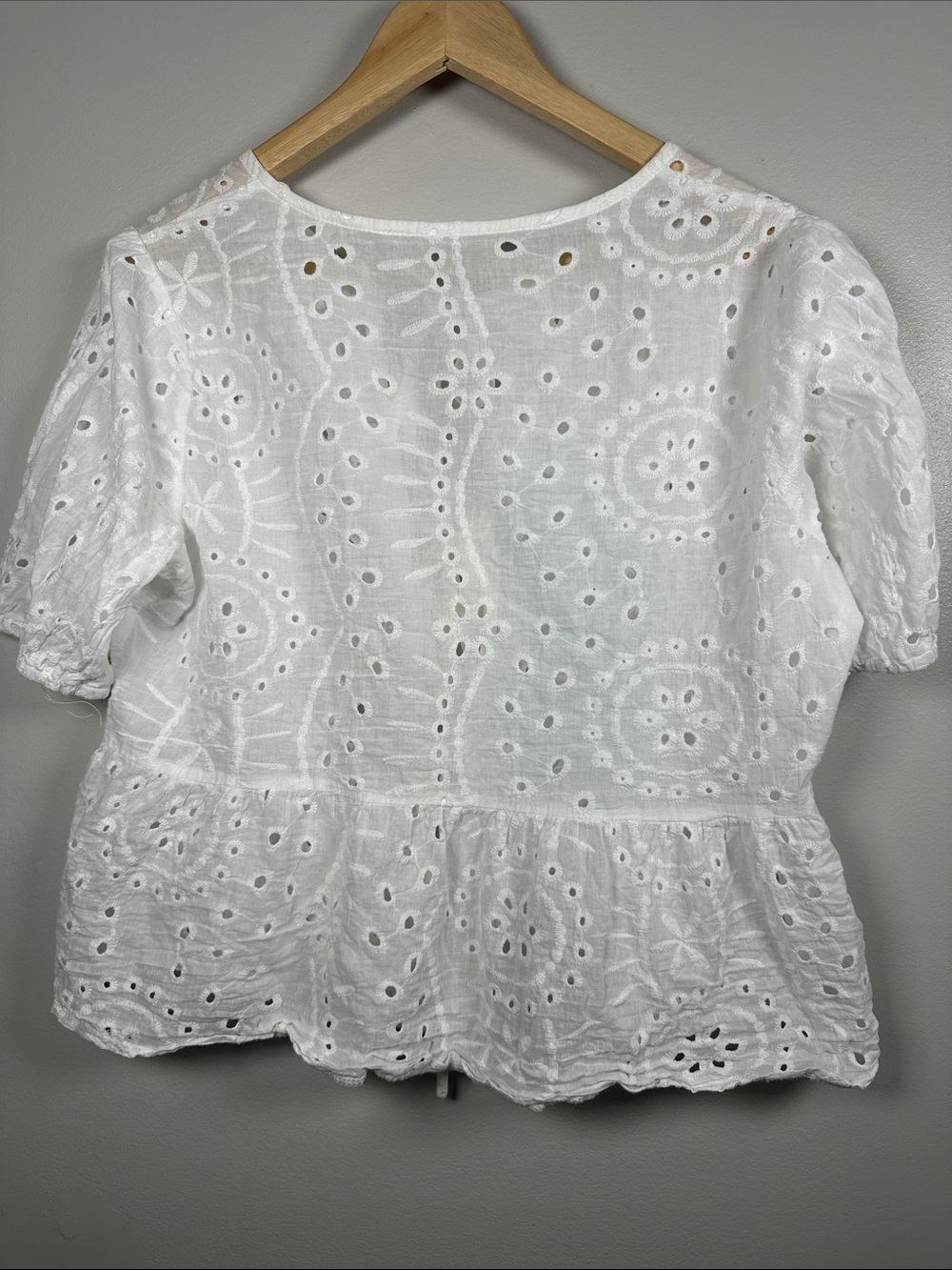 White Eyelet Cottagecore Peasant Blouse With Front Ties, XL - Picture 2 of 4